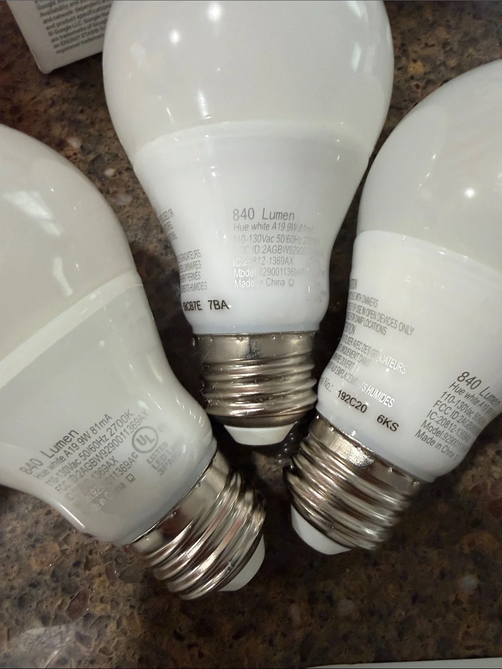 Philips White Smart LED Bulb Kit with Bridge and Cables